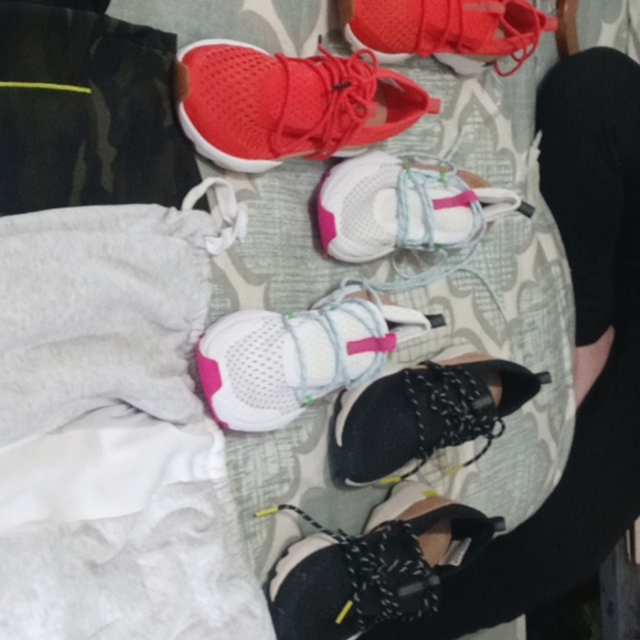 Sorel shoes - Picture 1 of 4